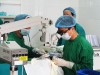Điều trị đục thủy tinh thể bằng phương pháp phẫu thuật Phaco
